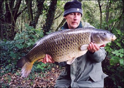 Dave Fossett - 29lb 11oz Common - Bowyers